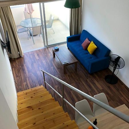 Cozy Loft Apartment アヤナパ エクステリア 写真